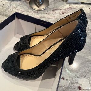 Adrienne Vittadini black heels 👠